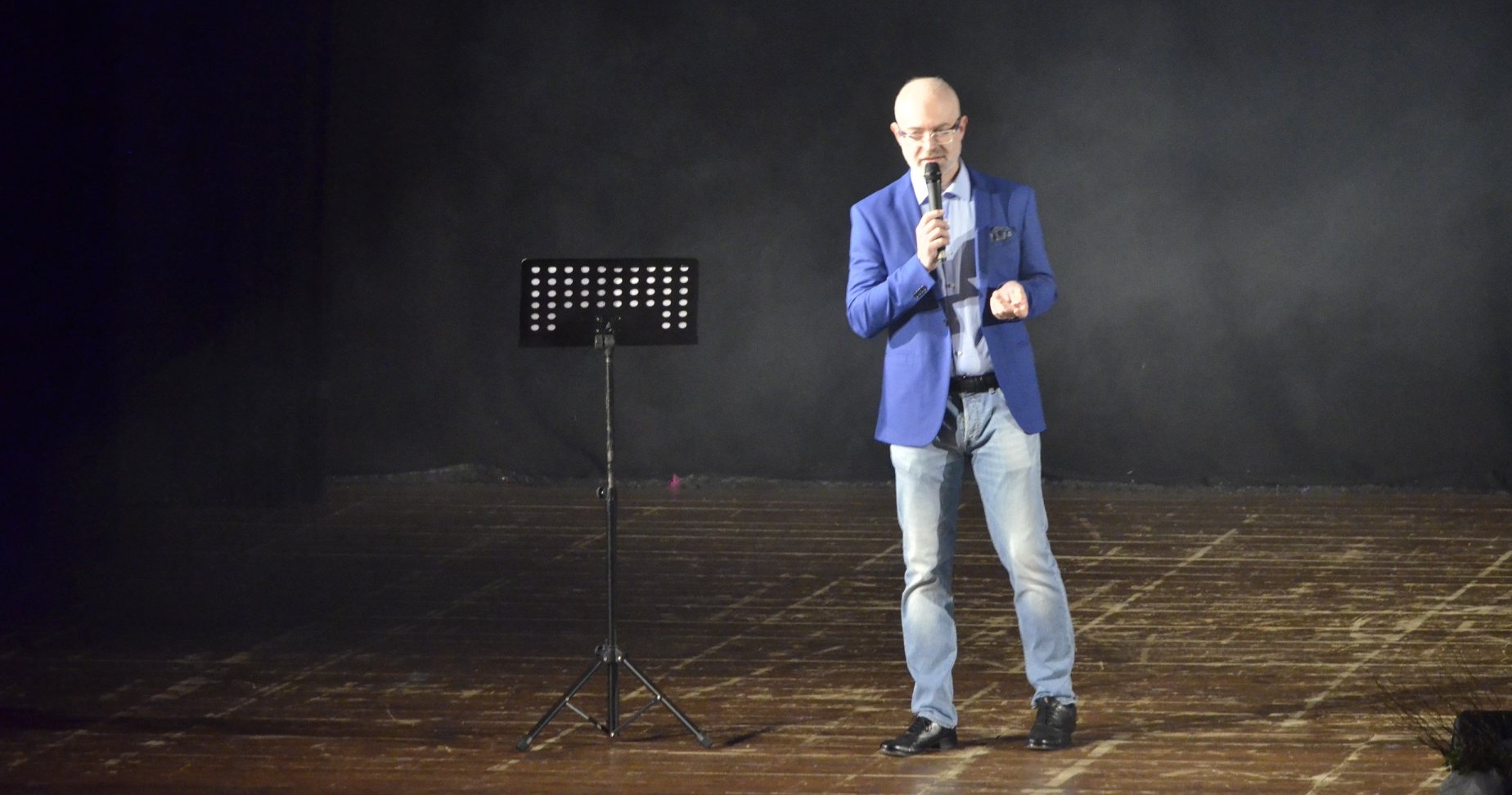 Stefano Buzzi Stand Up Reading