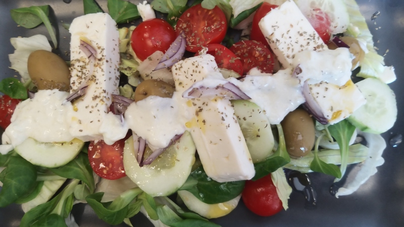 Insalata greca
